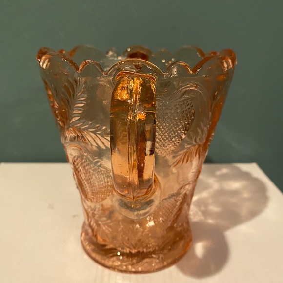 Vintage Depression Glass Fenton Pink Double-Handle Strawberry Vase - Picture 4 of 7